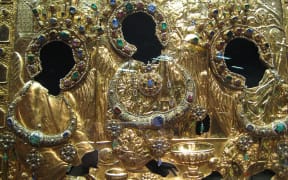 Holy Trinity Icon (Andrej Rublëv)'s riza