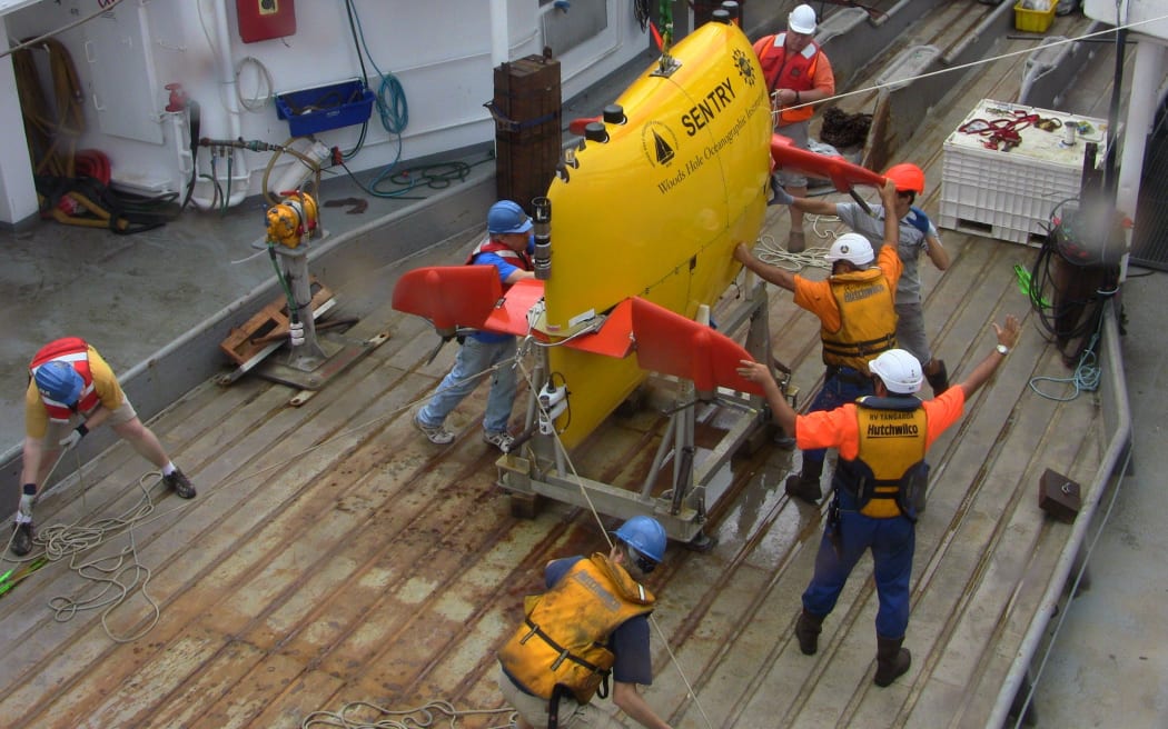 Underwater vehicle Sentry, which will gather data of the volcanoes.