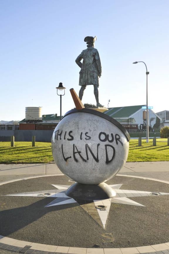 Graffiti on the statue of James Cook in Gisborne was removed by the council today.