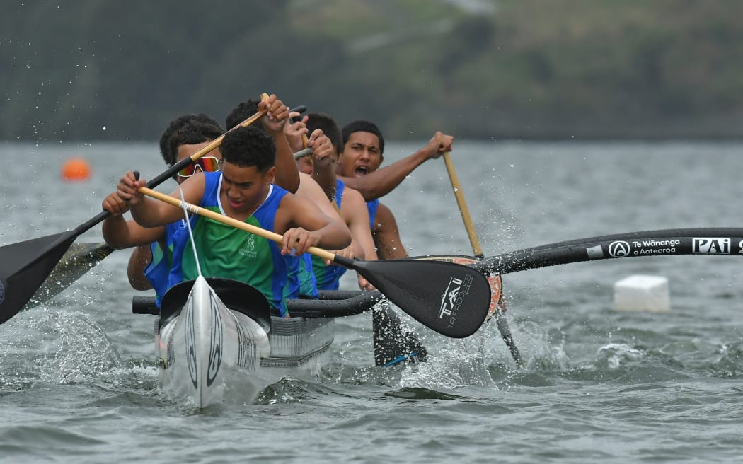 Te Rau Oranga o Ngāti Kahungunu Waka Ama Club, J16 Men compete at the Waka Ama Sprint Nationals in 2026.