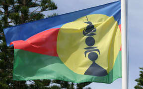 The FLNKS flag