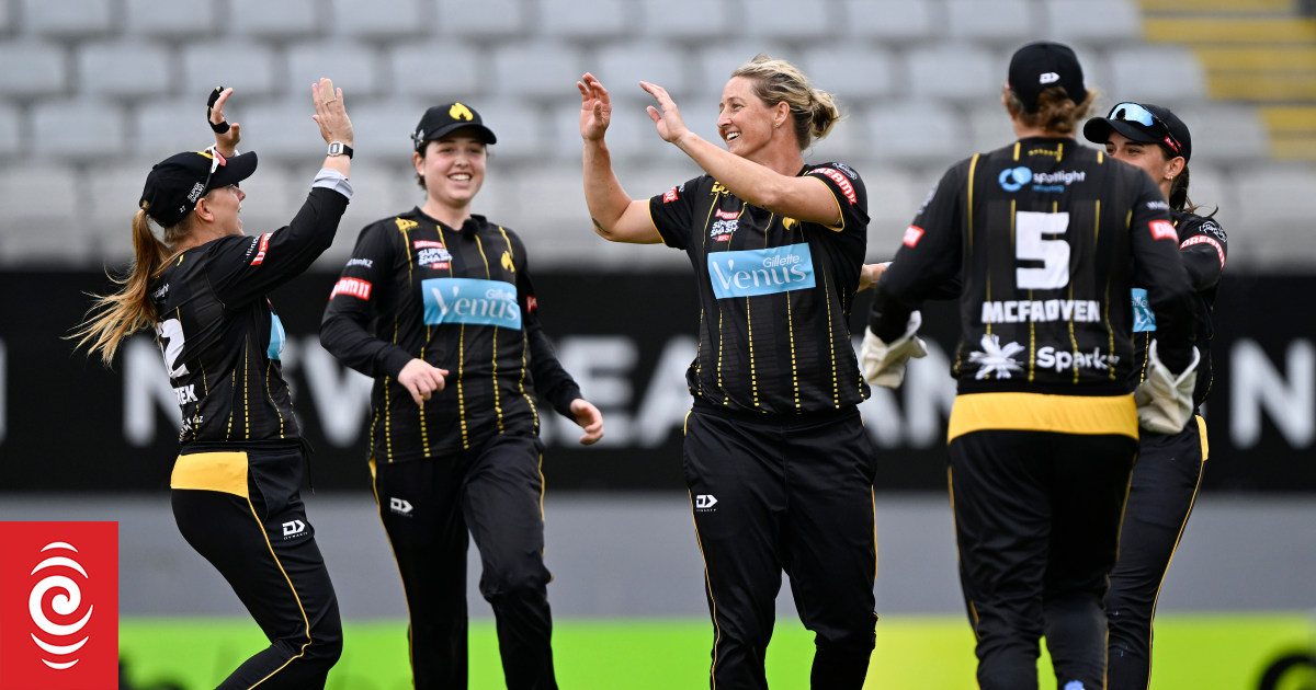 Wellington Blaze win T20 title by the barest of margins - Vimarsana News