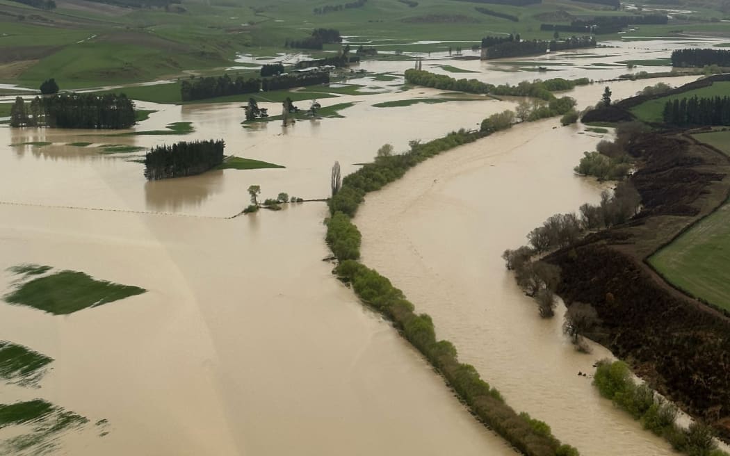 Mataura River during Southland flooding on 21-22 September 2023. Credit: Guy Dowding/High Country Helicopters