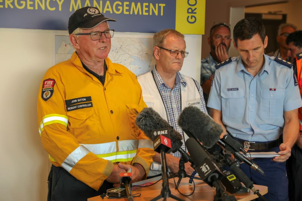 Fire and Emergency incident controller John Sutton speaks to media at this morning's first briefing.