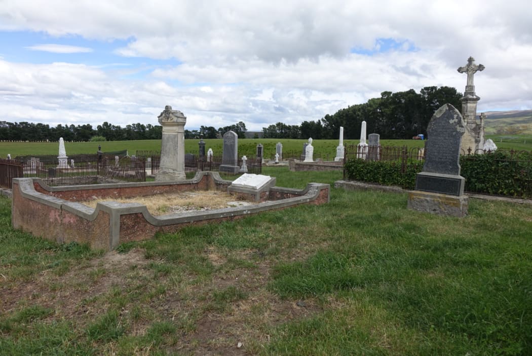 Drybread Cemetery in Central Otago.