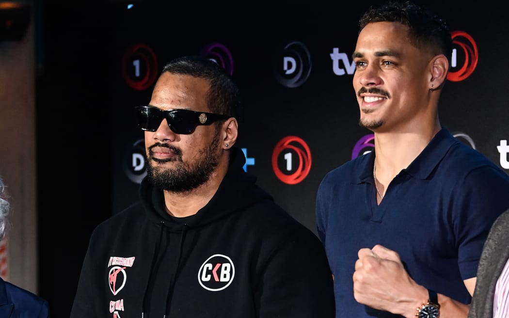 New Zealand boxers David Nyika, right, and Hemi Ahio.