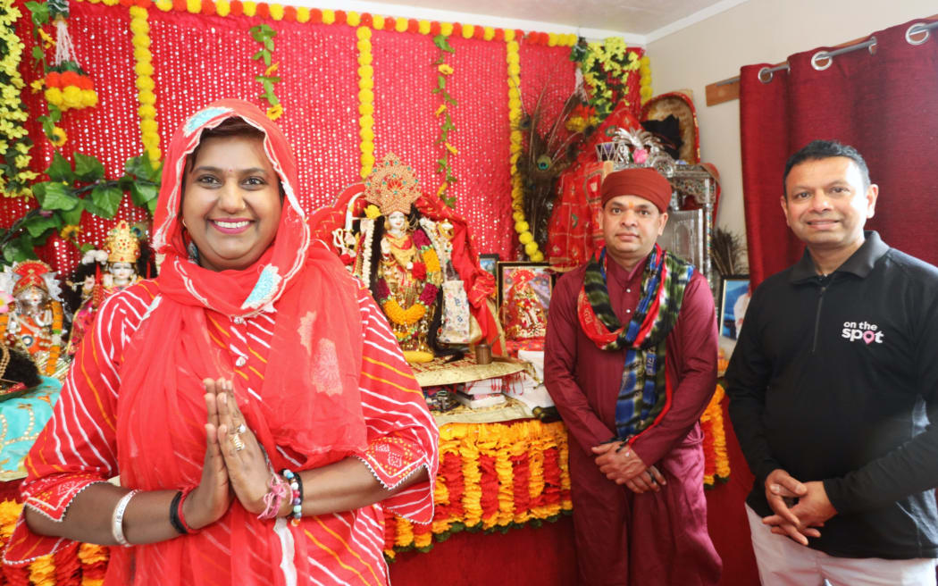 Rozelyn Singh currently uses a room in her house for some Hindu services and now she, along with Kiran Patel and Swami Isar Dass Viveki, was seeking to establish a permanent Hindu temple in Nelson.