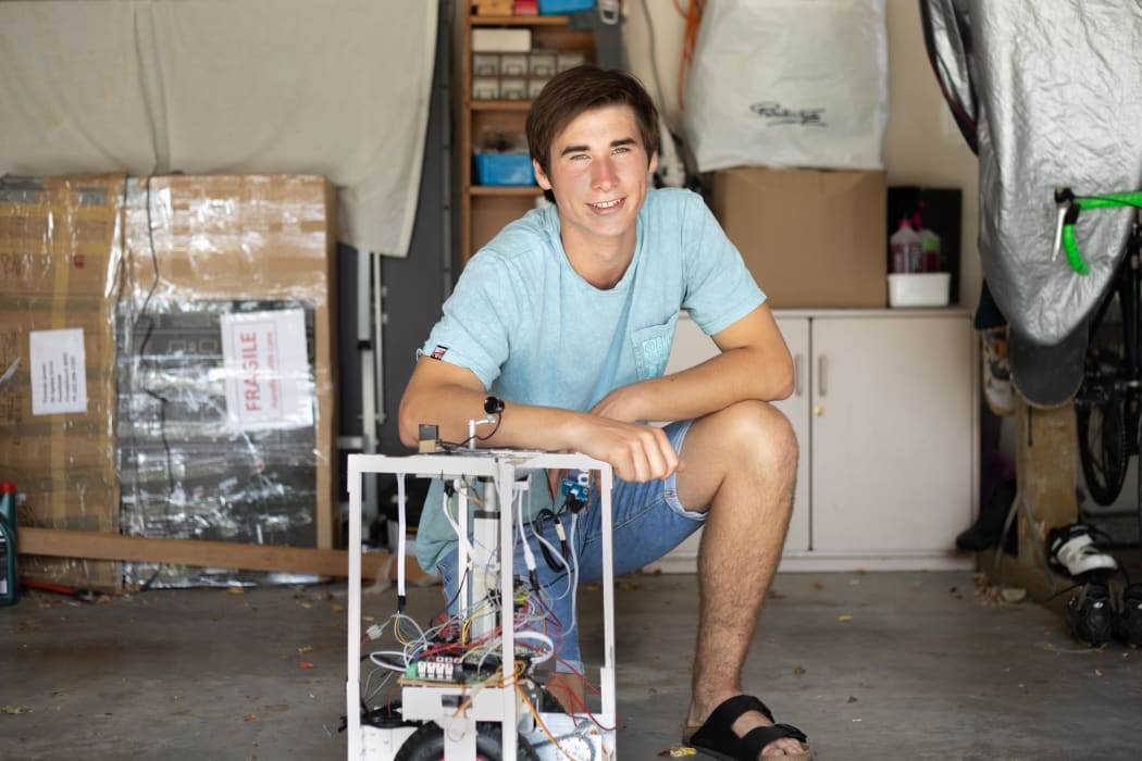 Thomas James, a year 13 student at Burnside High School in Christchurch, is the winner of the $50,000 Prime Minister’s Future Science Prize for 2019.