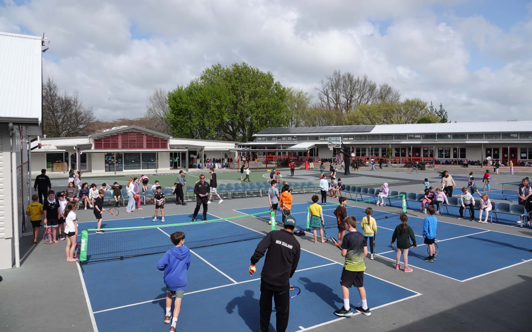 Palmerston North primary school College Street Normal hosted the Davis Cup team this week.