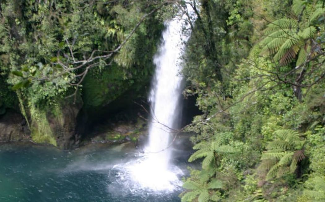 Omanawa Falls