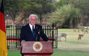 01 November 2023, Zambia, Lusaka: German President Frank-Walter Steinmeier makes remarks at a press conference with Zambia's President Hichilema after their talks at State House. President Steinmeier is visiting the East African countries of Tanzania and Zambia this week. Photo: Bernd von Jutrczenka/dpa (Photo by BERND VON JUTRCZENKA / DPA / dpa Picture-Alliance via AFP)