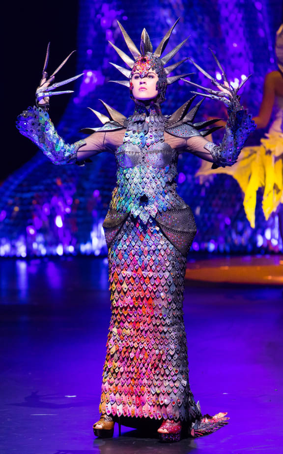 The designer Gillian Saunders has for the first time been named the Supreme Award Winner of the World of Wearable Art competition with her design 'Supernova'.