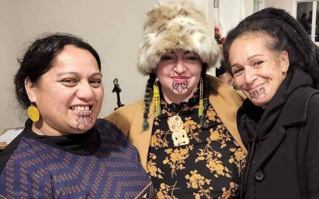 Aunty Cheryl Wilson, Amanda Haylings and Ami Savage