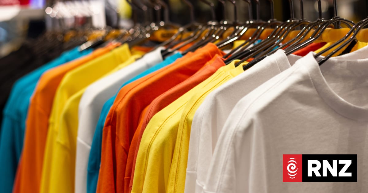Can a $5 t-shirt ever be ethical? | RNZ