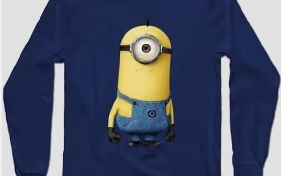 SA Police shared an image of a 'Minions' shirt which is similar to the one four-year-old Gus was wearing when he went missing.
