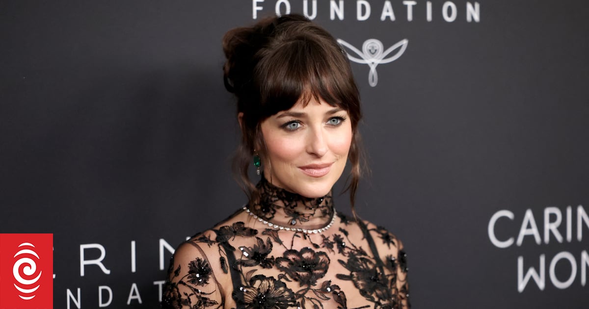 2025: the year of the naked dress?