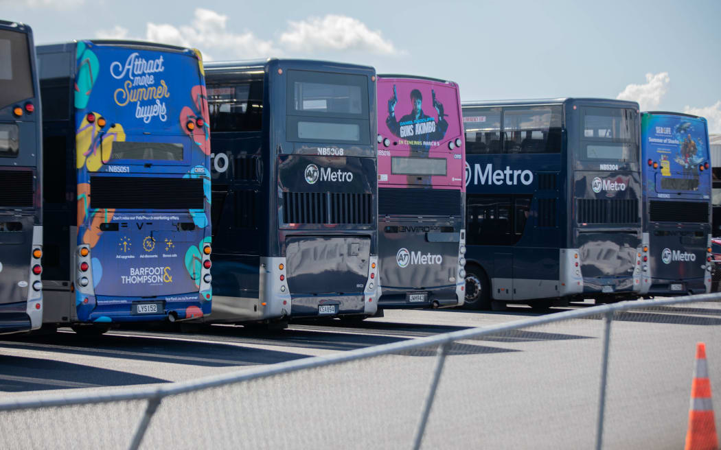 Buses and planes in Auckland sit parked during the covid-19 ouutbreak.
