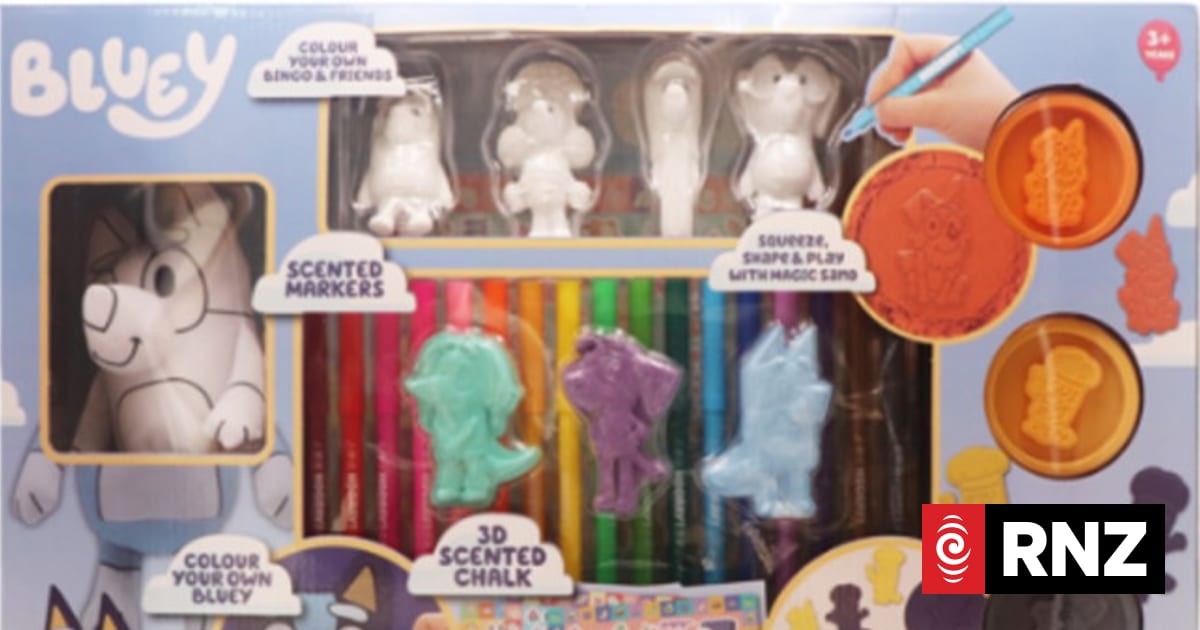 Play sand recall expands to include Bluey, Frozen and Paw Patrol ...