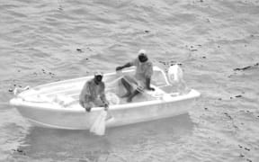 Two Kiribati fishermen who were missing at sea for a week were found at 3 am on Wednesday 21 March by an NZDF Orion aircraft