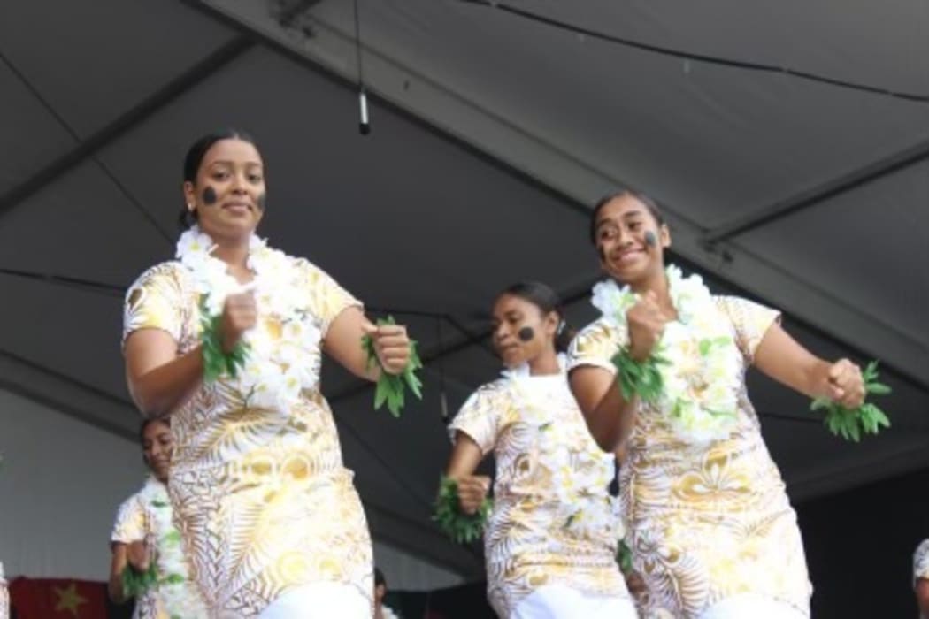 Papatoetoe High School Student Aaliyah Shahistha Ali performs with the Fijian group to their school in 2021.