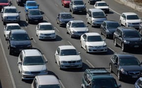 Congested outgoing traffic in the afternoon rushhour on an Auckland motorway
