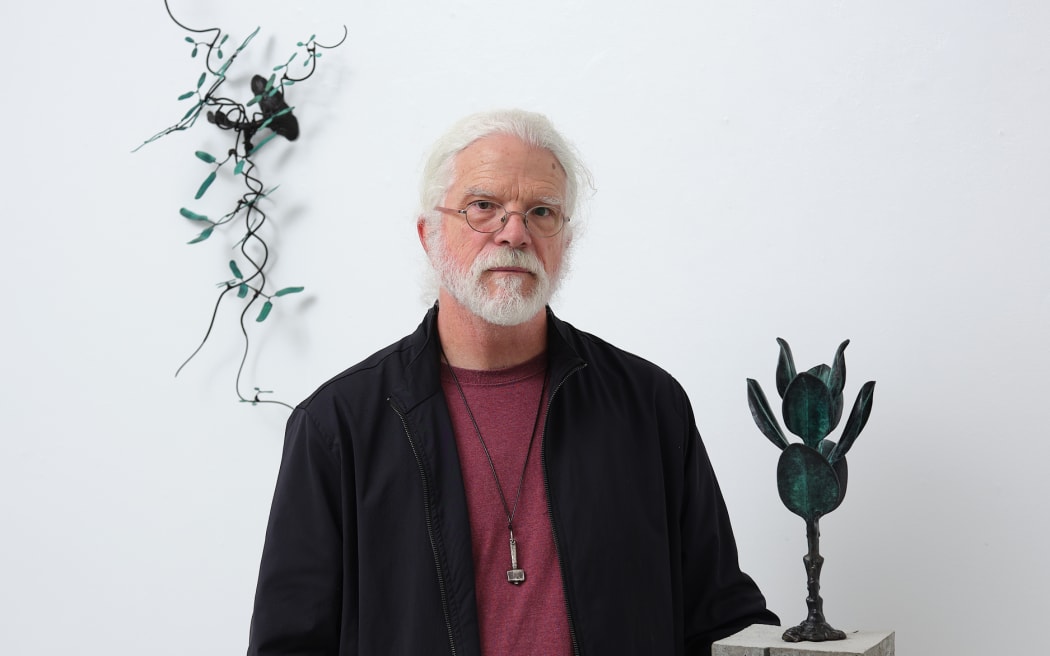 NZ sculptor Jim Wheeler