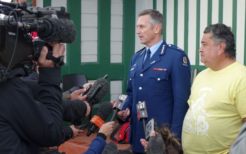 Police Commissioner Mike Bush with Tuhoe spokesperson Tamati Kruger.