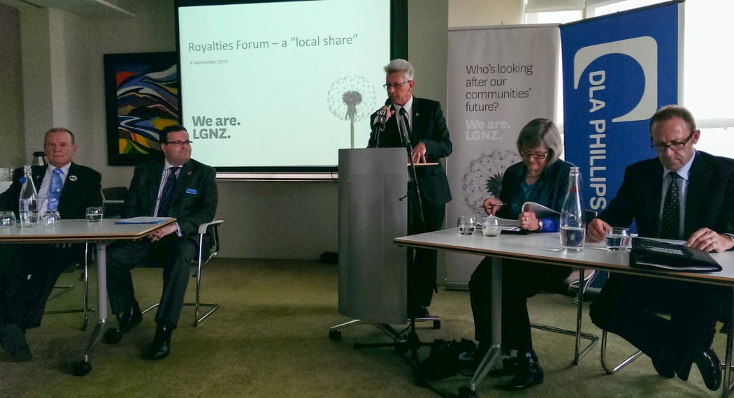 Lcoal government NZ forum on oil royalties 2014