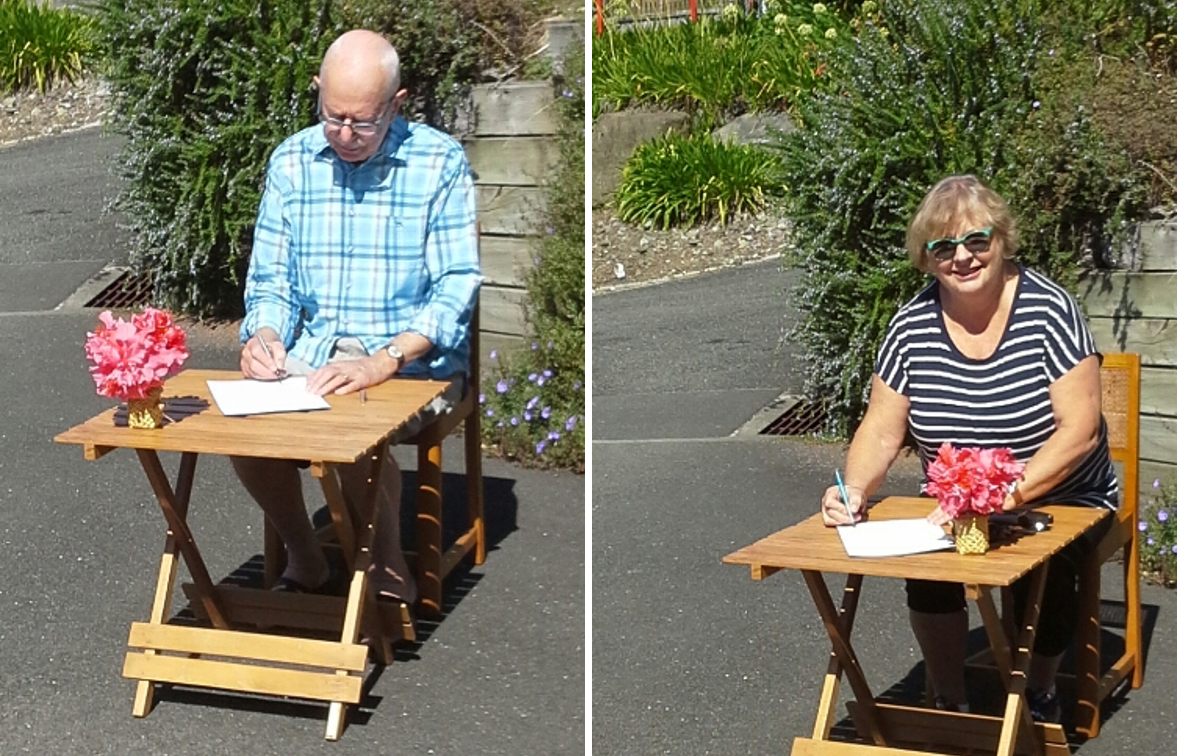 Rangitoto ki te Tonga / d'Urville Island signing in lockdown.