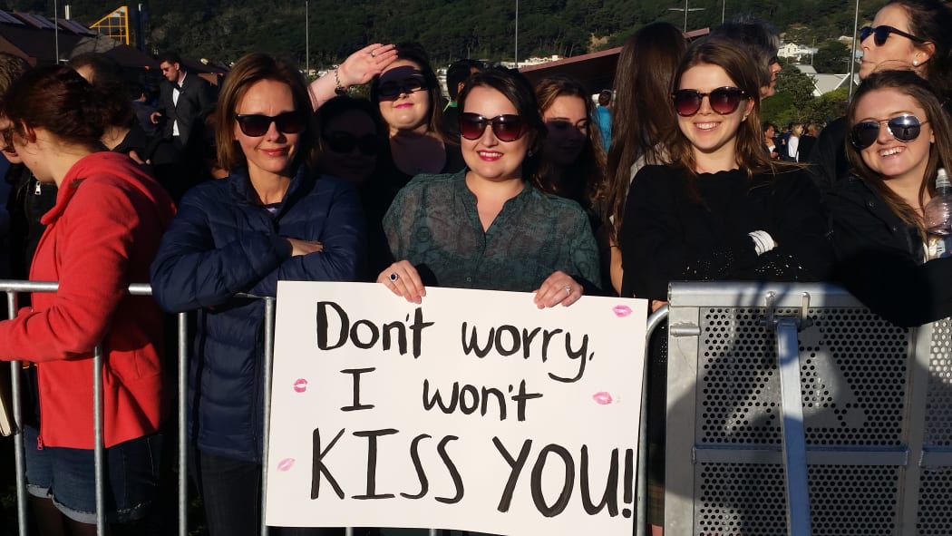 fans at Pukeahu