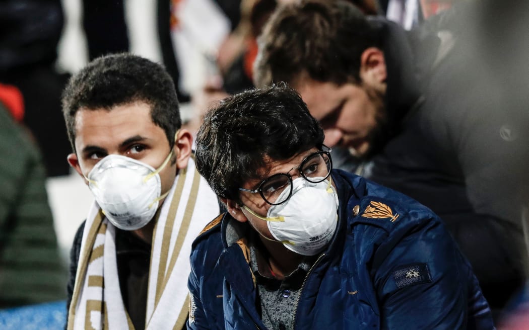 Real Madrid versus FC Barcelona; Fans wearing masks to fend off possible Corona virus infection