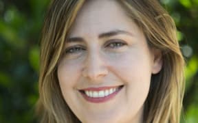 Dr Darby Saxbe