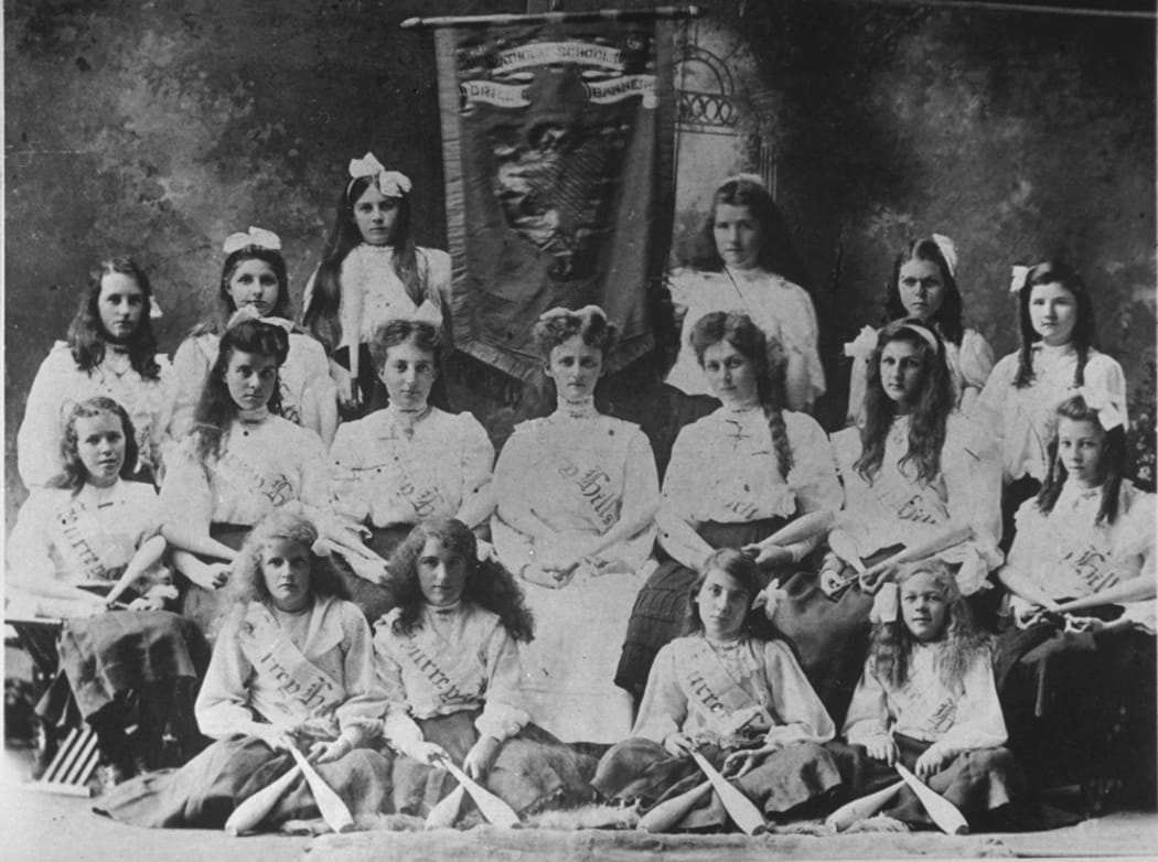 The "Senior Club Swinging Team" of Surrey Hills Convent, Grey Lynn, Auckland.