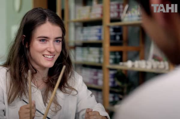 Sophia Malthus goes on a painting date in the docu-series This is Wheel Life