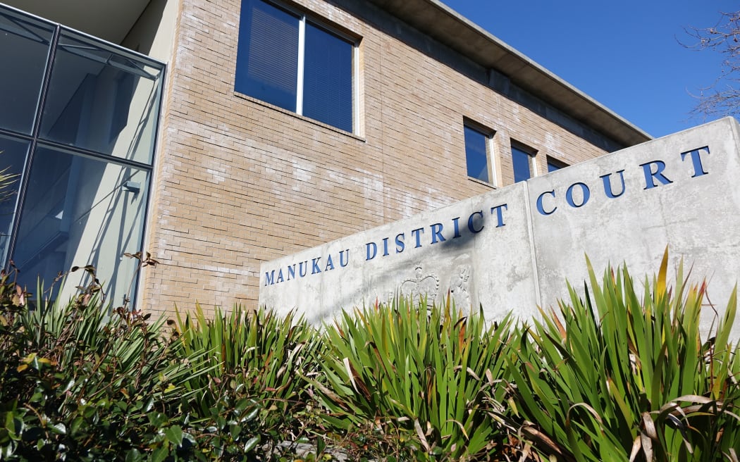 Manukau District Court.