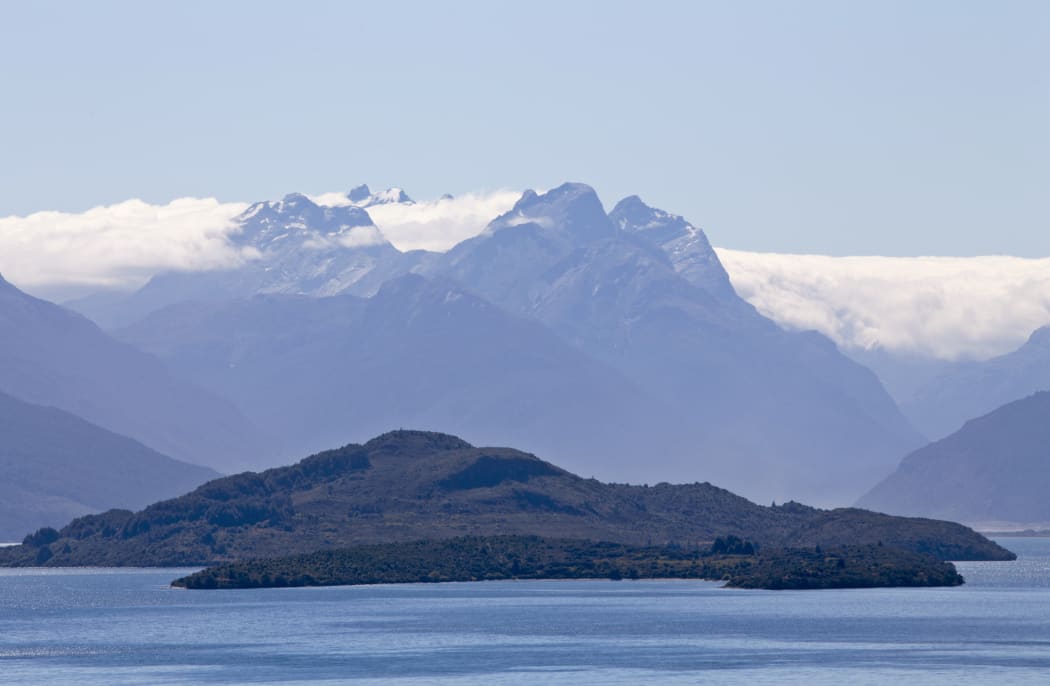 Lake Wakatipu Glenorchy Scenic Drive New Zealand