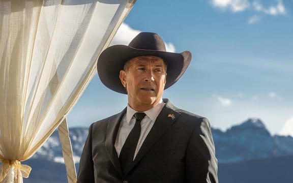 Still from the TV series Yellowstone with Kevin Costner