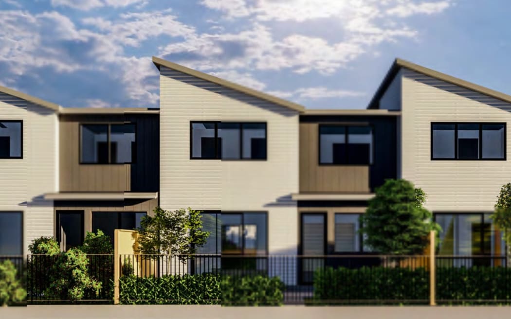 The original approved Resource Consent plan show homes with plantings and fences.