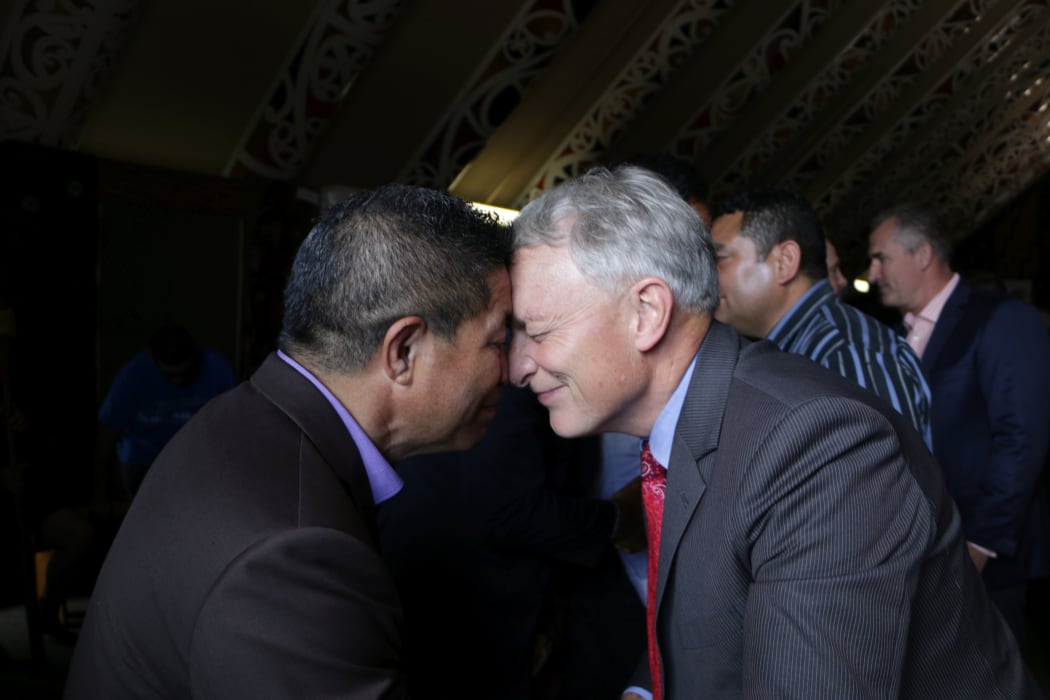 Newly elected Auckland Mayor Phil Goff (R) and Phil Davis of Ngāti Whātua Ōrākei.