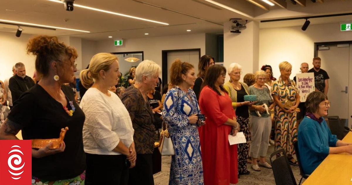 'Shameful': Rage at proposed rent, fees increases of 240% for charities in Tauranga - Vimarsana News