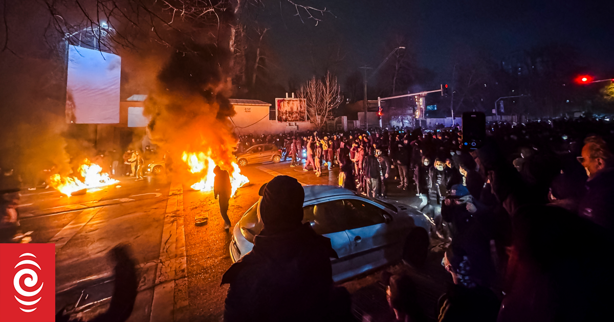 Iranian Kiwis concerned for family overseas amid deadly protests