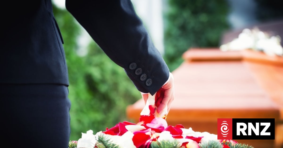 Destitute deaths costing funeral directors thousands