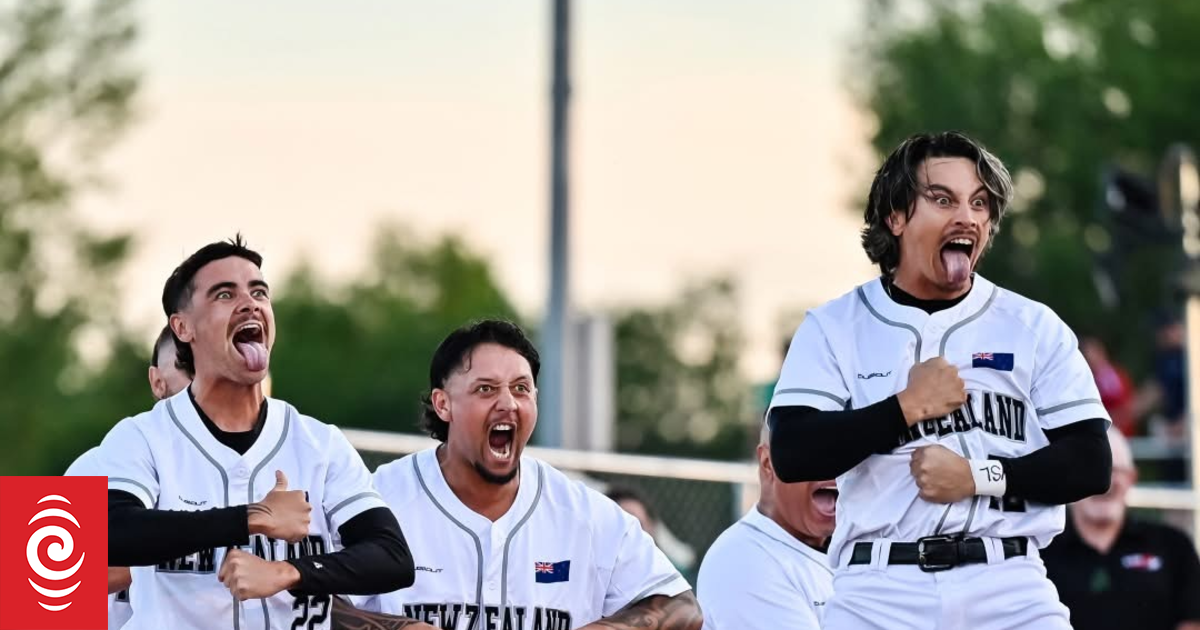 Black Sox say Halberg recognition a boost for softball and next generation