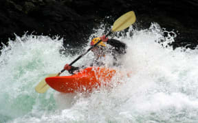 241822 - a kayaker