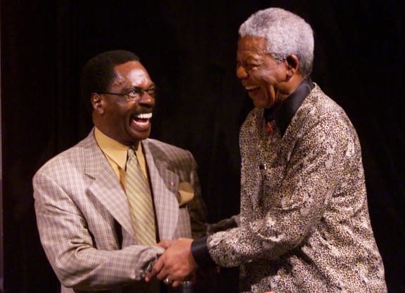 Rubin "Hurricane" Carter meeting Nobel Peace laureate Nelson Mandela in Australia in 2000.