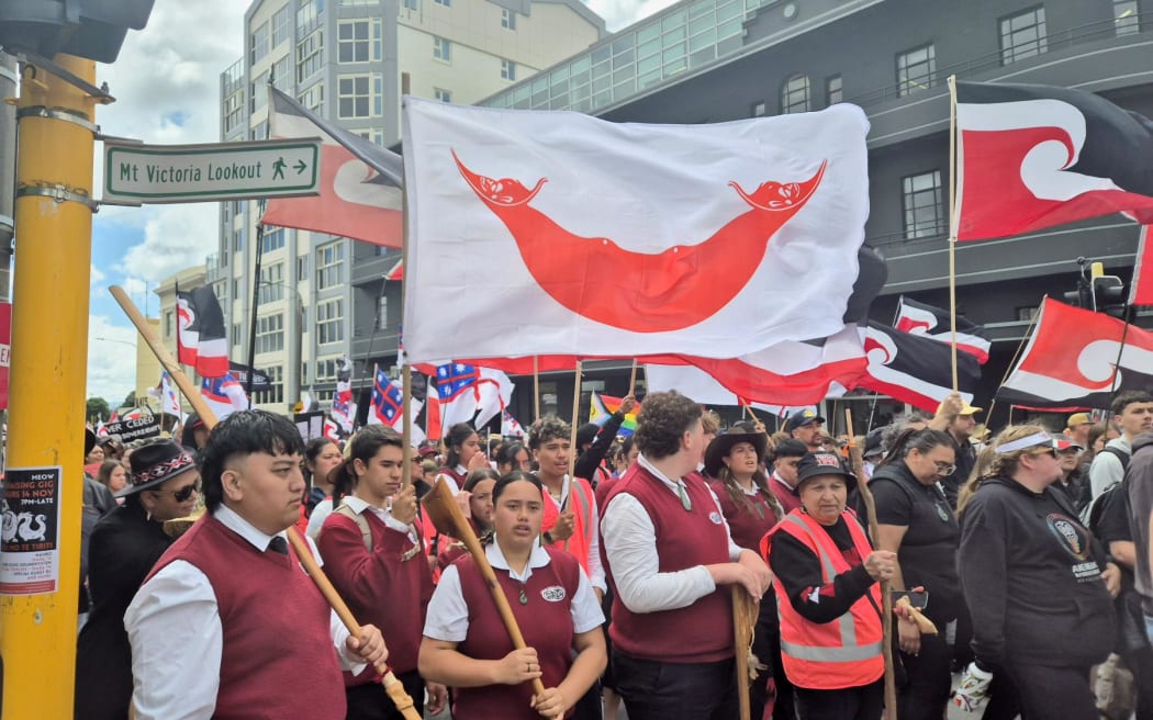 Te Kura Māori o Porirua students performing waiata at the back of the hīkoi.