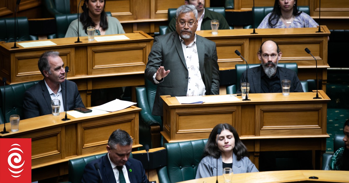 Samoa citizenship bill passes first hurdle in Parliament with help of ...