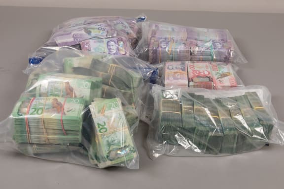 Police found 1100 cannabis plants, along with more than $800,000 in Feilding.