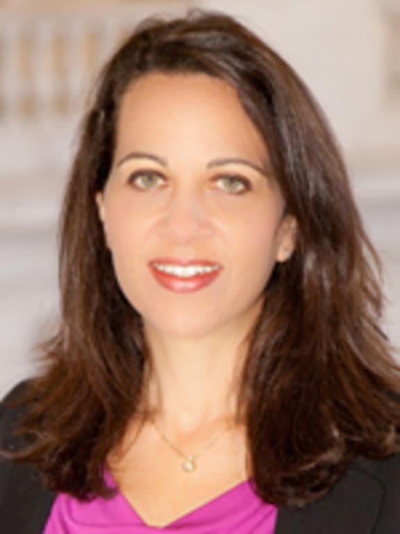 Melanie Nezer