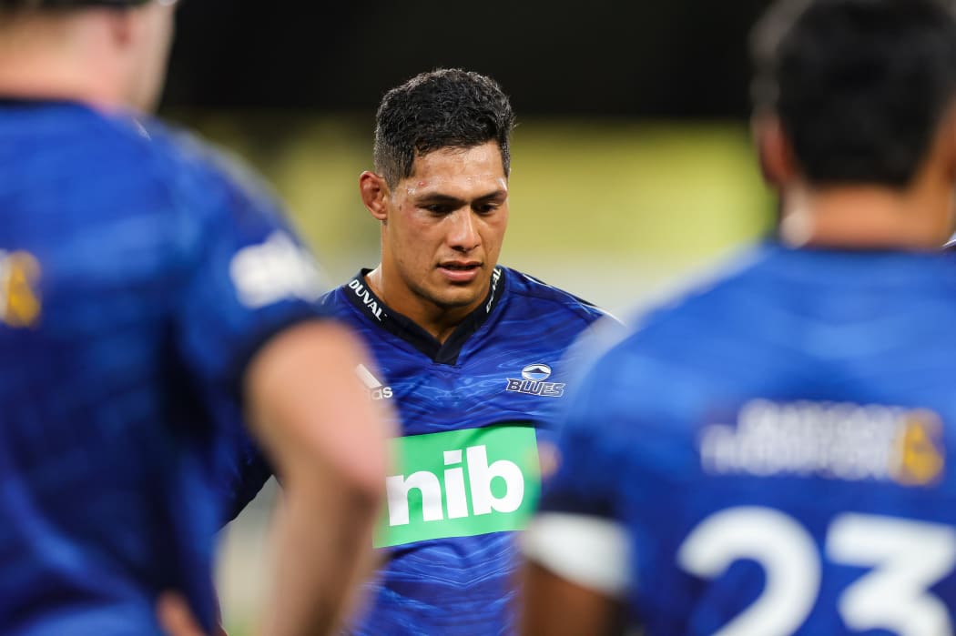Roger Tuivasa-Sheck dejected after their loss.
Blues v Hurricanes, Round 2 of the Super Rugby Pacific rugby union competition at Forsyth Barr Stadium, Dunedin, New Zealand on Saturday 26th February 2022.